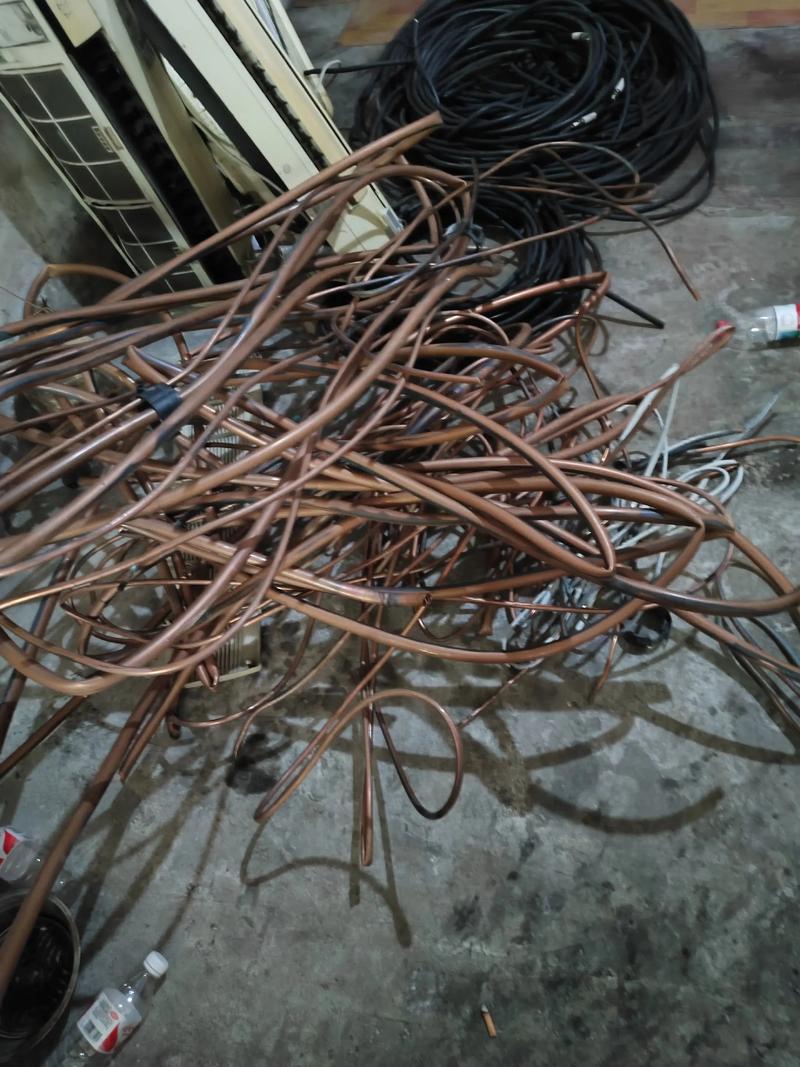 废铁回收的那些门道：一招教你快速入门